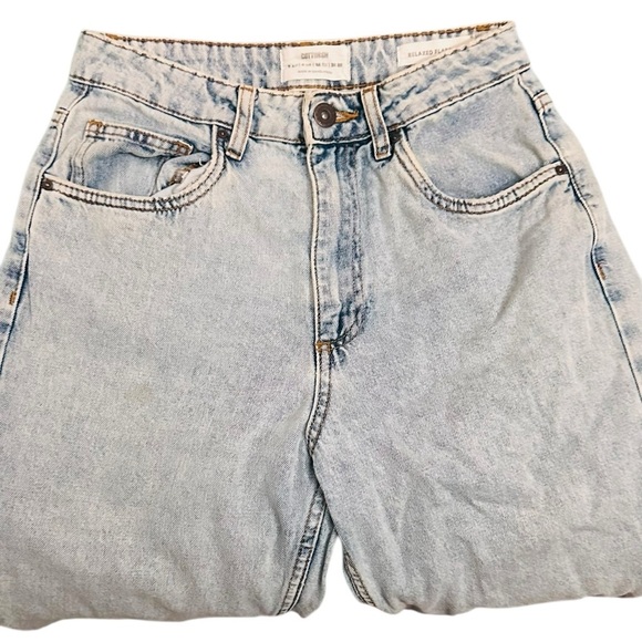 Cotton On women's size 4 light washed baggy distressed jeans - Picture 7 of 8